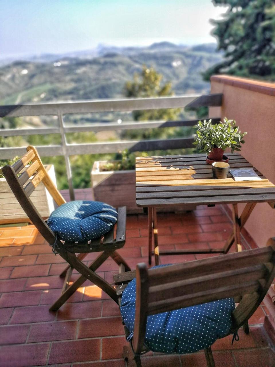 Il Giardino Dei Frati Roncofreddo Exterior foto